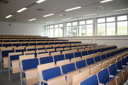 Hörsaal 2 der FH Wedel